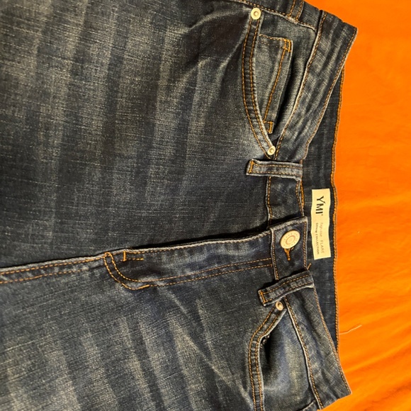 YMI High ride Jeans - Picture 3 of 5